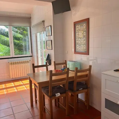 Quiet Modern Countryside With Private Pool Near Lisbon 빌라 아 도스 쿤하도스